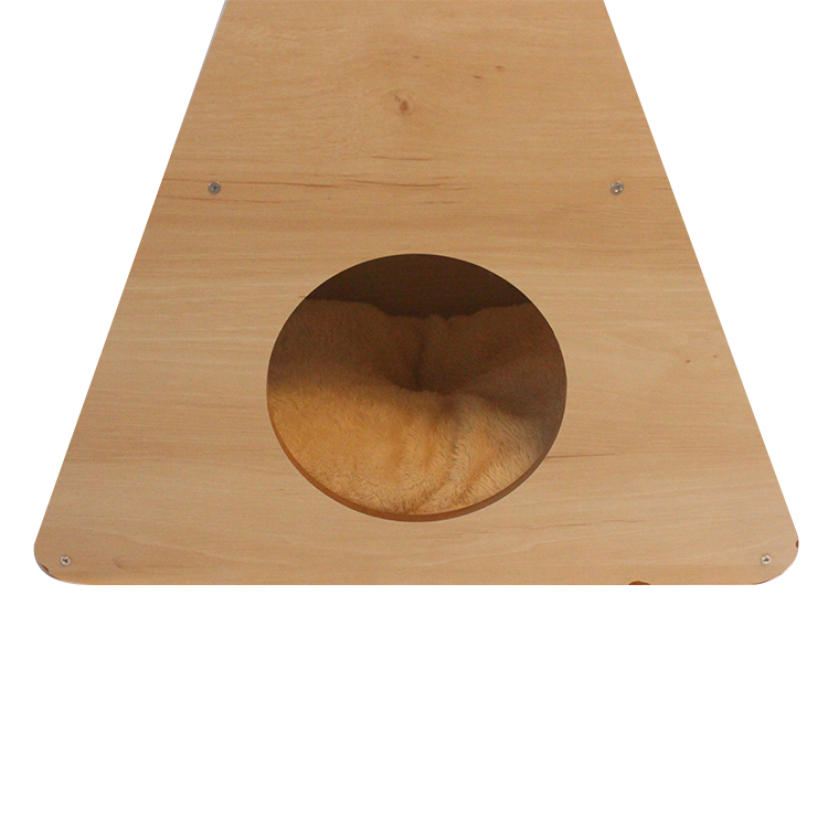 cat scratching post for couch