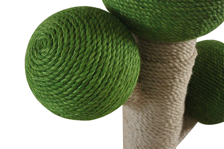 nice cat scratching post