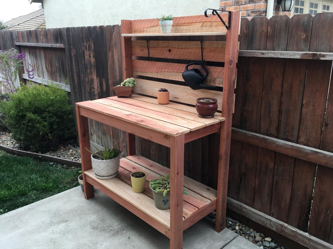 Simple 2x4 Potting Bench