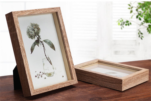 How to Determine the Height of Wall Art?