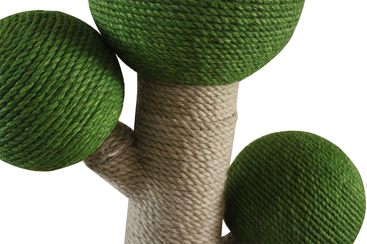 nice cat scratching post